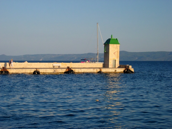 IMG_3376.JPG - On  Brac 