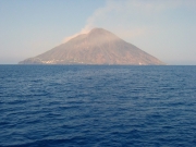 1070-Stromboli