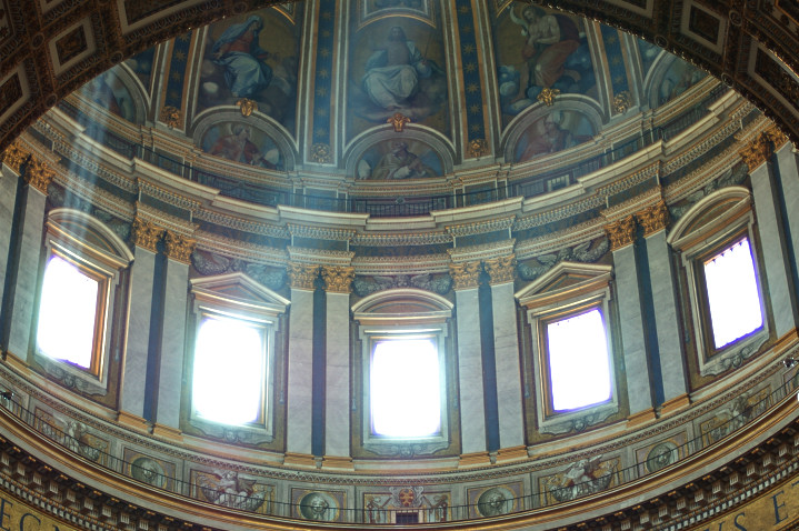 060326-003.jpg -  St. Peter's Basilica 