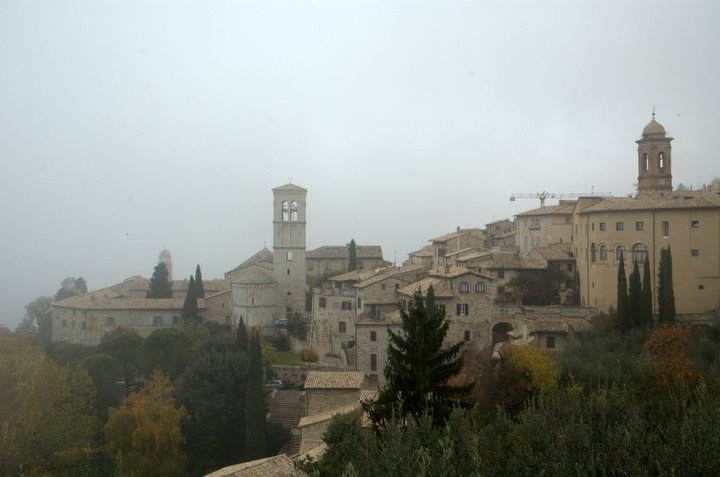061119-010.jpg - Assisi
